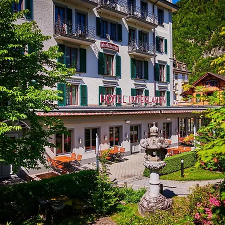 Hotel 5th Floor Basic - Shared Bathrooms