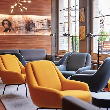 5th Floor Basic - Shared Bathrooms 2*