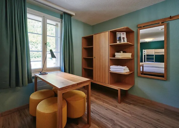 ホテル 5th Floor Basic - Shared Bathrooms 2*